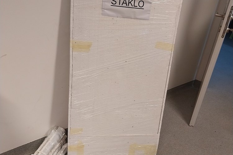 Slika /17554 Zebra zavjese/Staklo za prozor i zebra zavjese.jpg